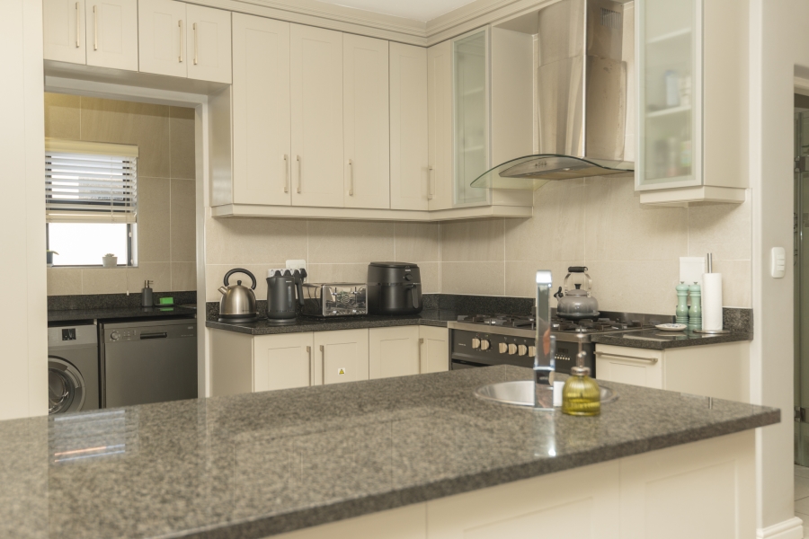 4 Bedroom Property for Sale in Calypso Beach Western Cape